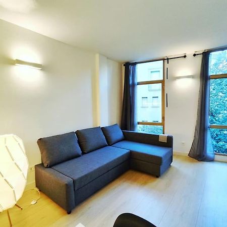 Moderno Apartamento En Terrassa Centro 外观 照片
