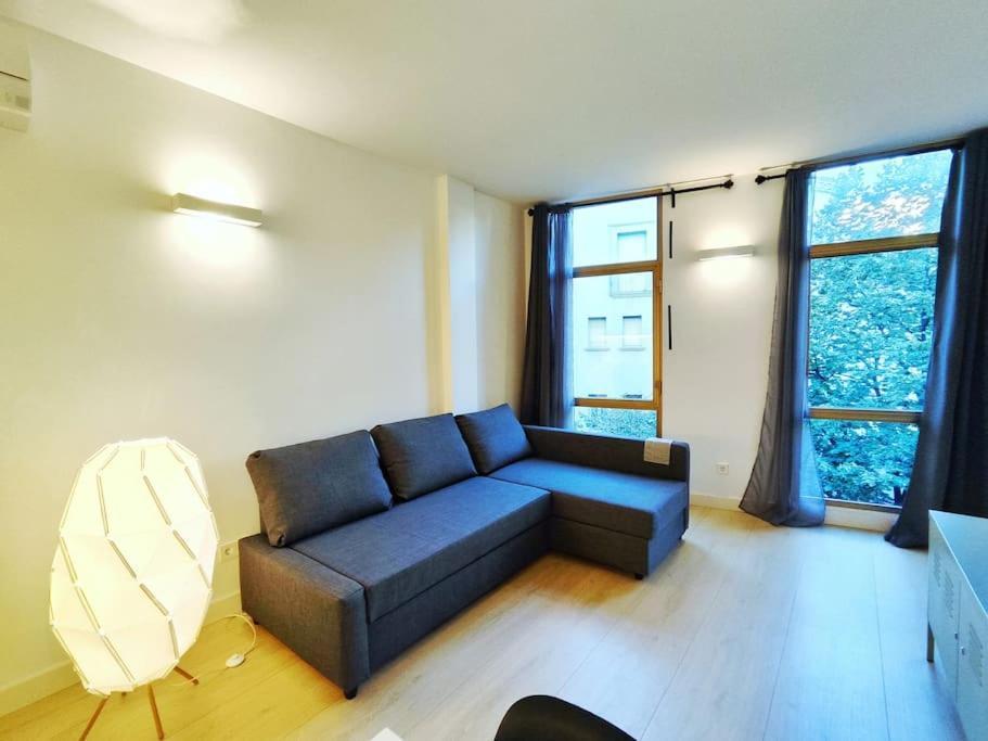 Moderno Apartamento En Terrassa Centro 外观 照片